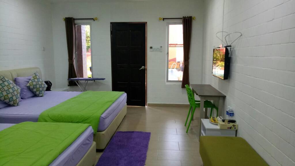 D Lima Beach Inn Pantai Cenang  Exterior photo